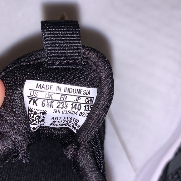 ADIDAS toddler sneakers - Picture 5 of 6